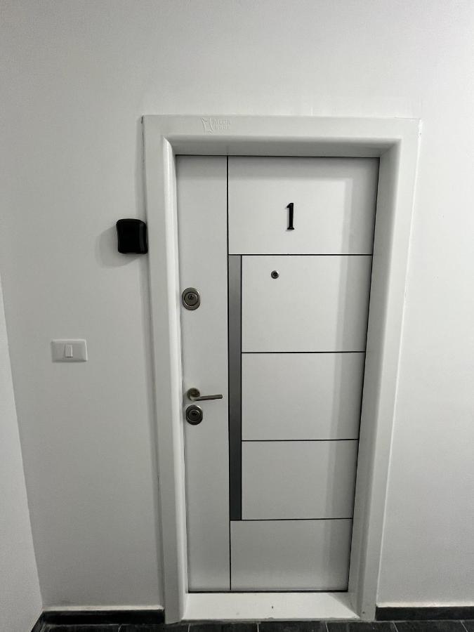Dio'S Apartment 29F-1 Sfintu Ilie Exterior photo